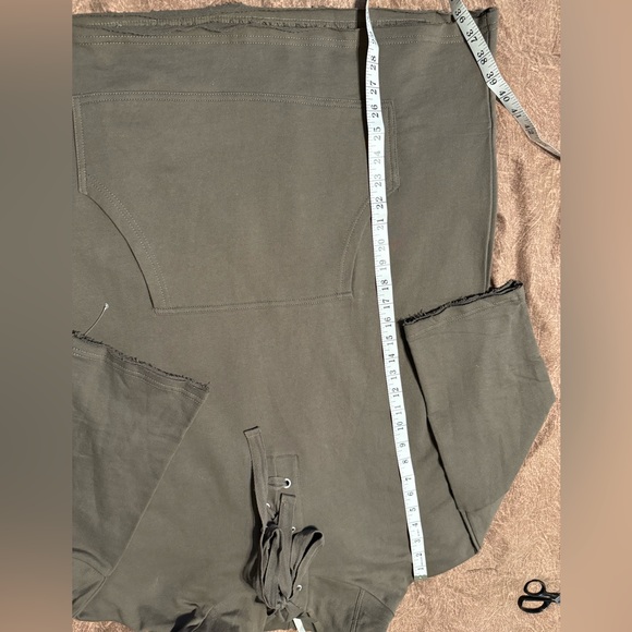 NWOT-MONO B HOODED PULL OVER - Picture 10 of 10